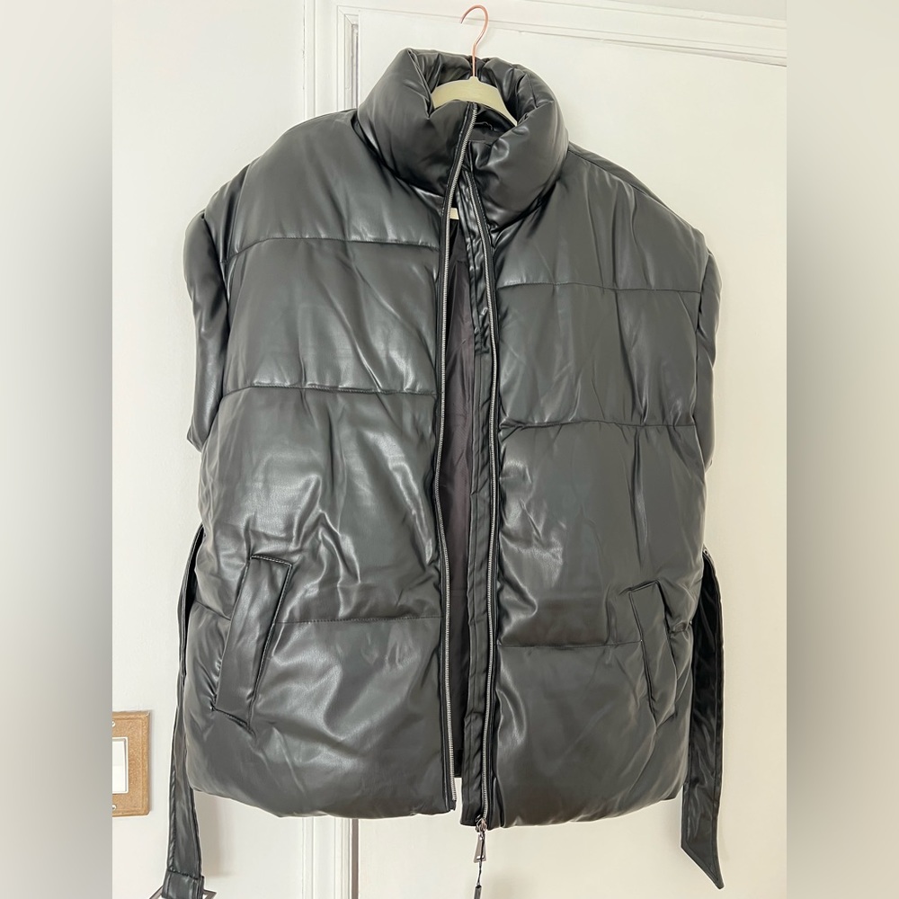 Faux leather sleeve puffer vest